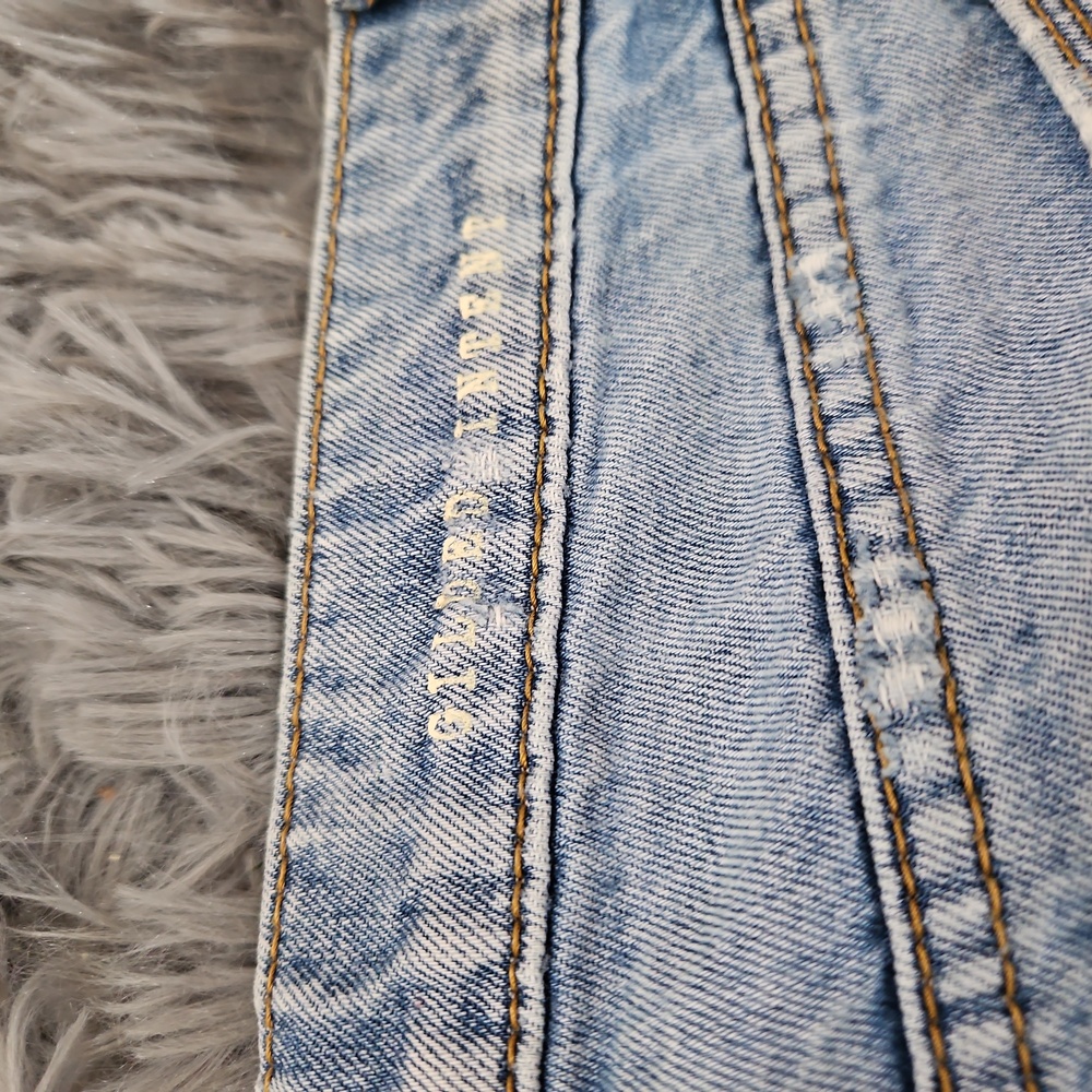 Gilded Intent Distressed Mid Rise Jean Shorts - Picture 5 of 10